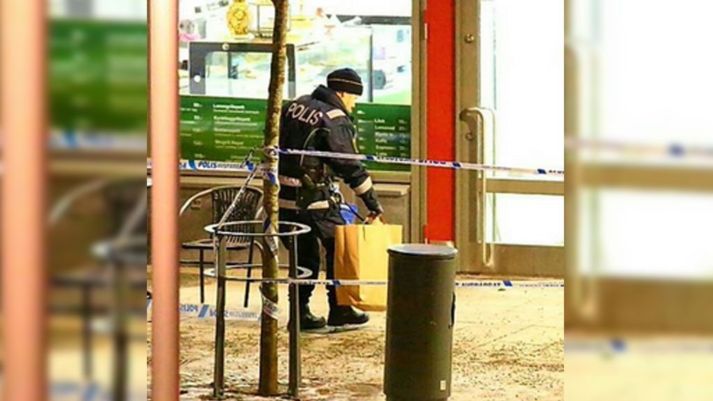 В Стокгольме неизвестные в масках расстреляли посетителей кафе