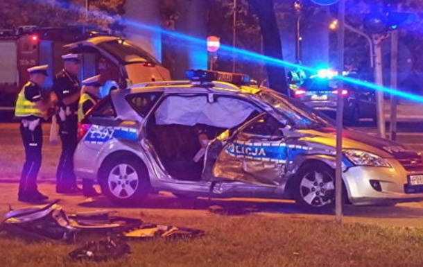 Столтенберг попал в Варшаве в автоаварию