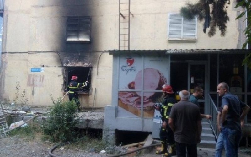 Взрыв в жилом здании в Тбилиси
