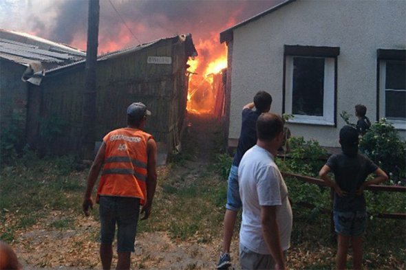 При пожаре в Ростове-на-Дону пострадали десятки человек