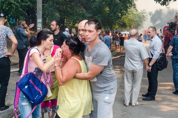 При пожаре в Ростове-на-Дону пострадали десятки человек