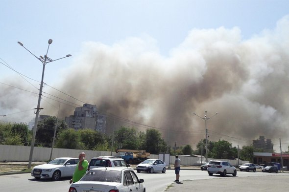 При пожаре в Ростове-на-Дону пострадали десятки человек