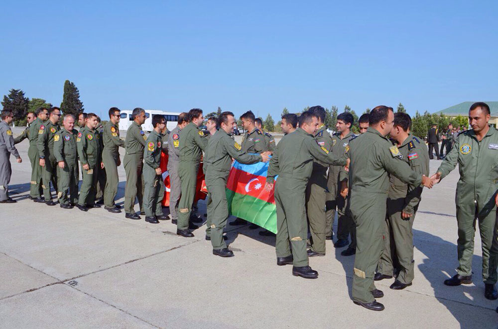 Турецкие военные продолжают прибывать в Азербайджан