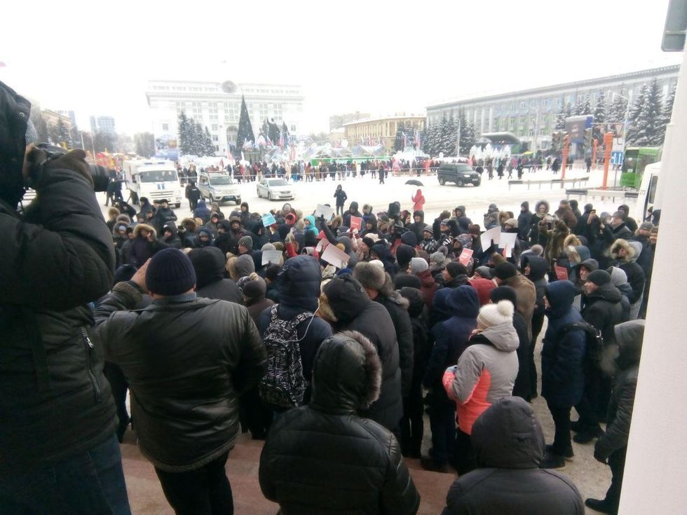 В России задержали Навального и более 180 его сторонников 12 В России задержали Навального и более 180 его сторонников