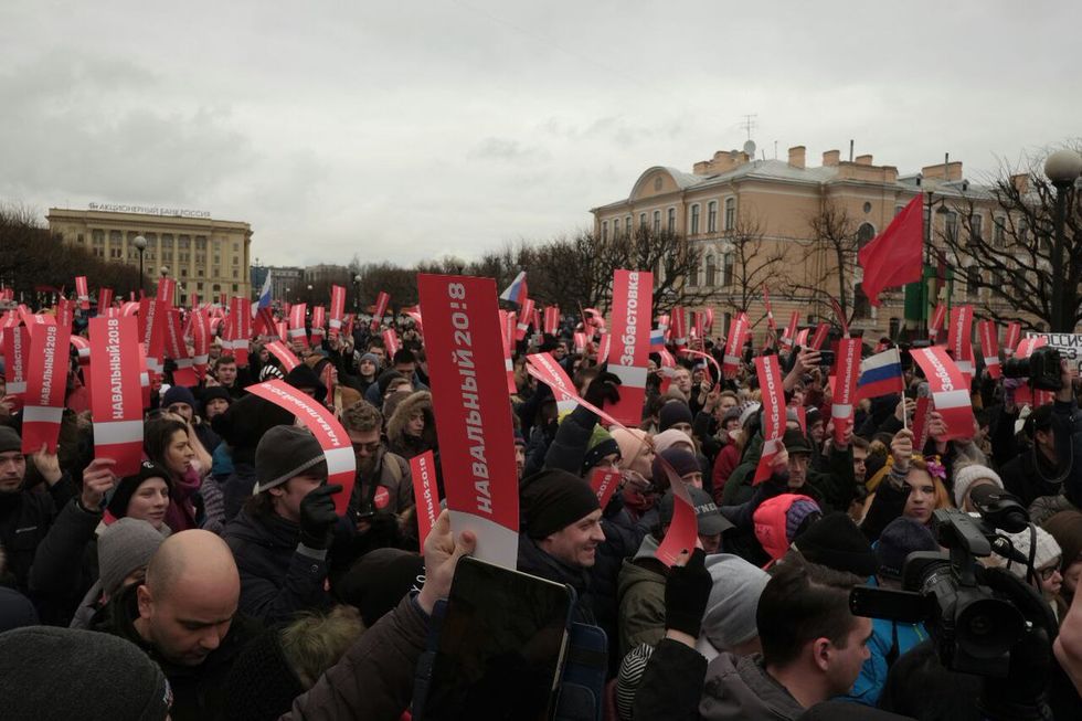 В России задержали Навального и более 180 его сторонников 14 В России задержали Навального и более 180 его сторонников