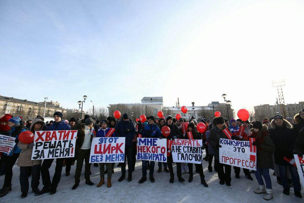 В России задержали Навального и более 180 его сторонников 10 В России задержали Навального и более 180 его сторонников