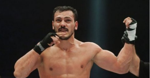 Нокаутированный Забитом Самедовым известный спортсмен оказался телохранителем Физули Мамедова 5 Нокаутированный Забитом Самедовым известный спортсмен оказался телохранителем Физули Мамедова