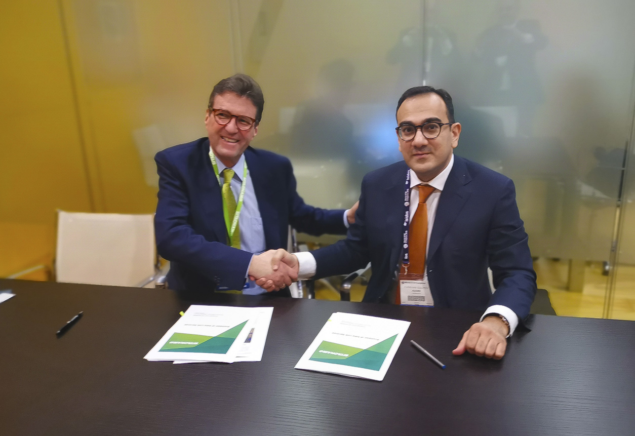 В Бакинском аэропорту будут внедрены новые технологии организации воздушного движения 3 В Бакинском аэропорту будут внедрены новые технологии организации воздушного движения