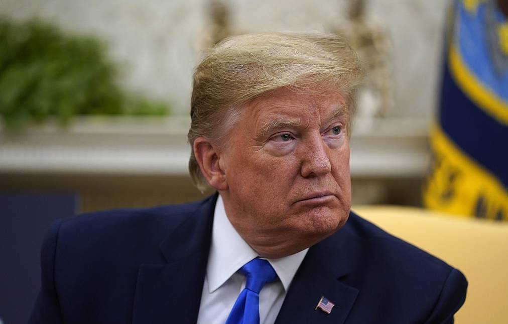 Трамп освободил американцев от налога на зарплаты 1 Трамп освободил американцев от налога на зарплаты