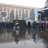 У Дніпропетровську Новруз святкували з вогнищем посеред площі Героїв Майдану - фото 1