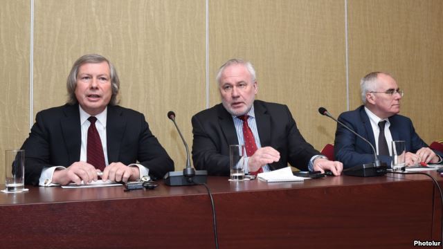 Сопредседатели МГ ОБСЕ посетят Анкару, чтобы обсудить Карабах