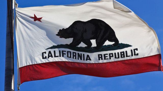 В Калифорнии начался сбор подписей за выход из состава США