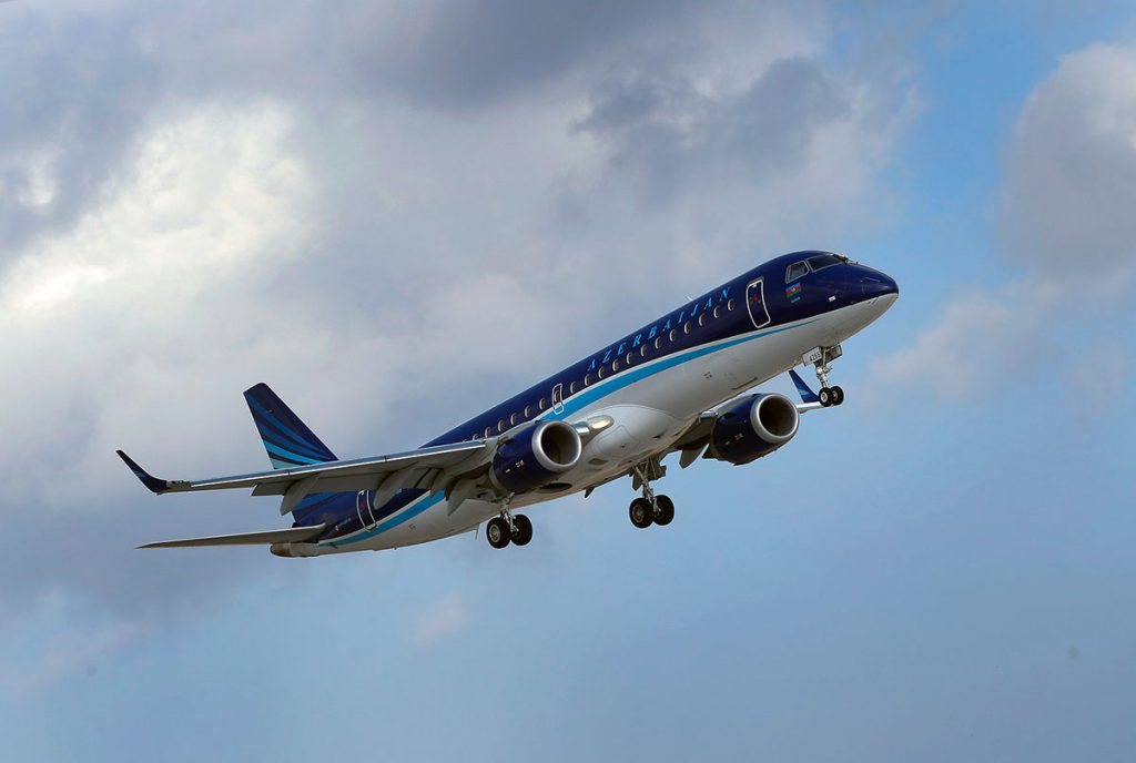 AZAL доведет число рейсов Баку-Тбилиси-Баку до 10