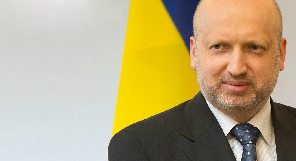 Турчинов: Россия в течение двух-трёх часов может атаковать Украину
