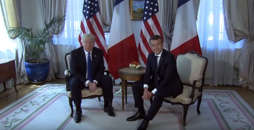 Макрон рассказал о рукопожатии с Трампом