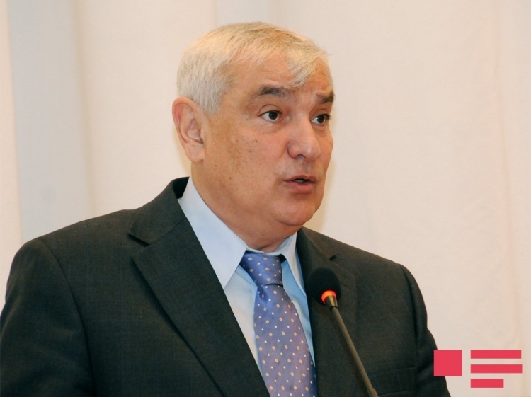 Ильхам Алиев назначил Камала Абдуллу ректором Университета языков