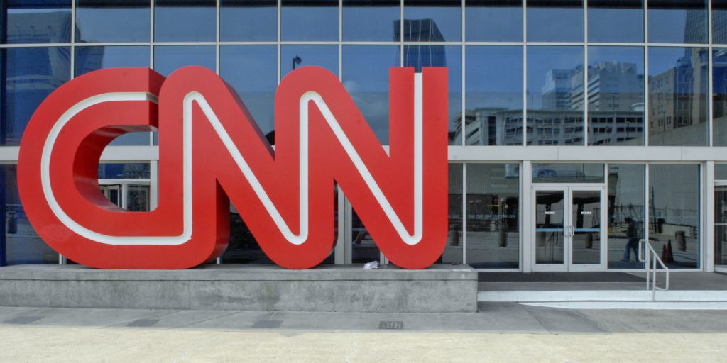 Реакция CNN на "избиение" Трампа