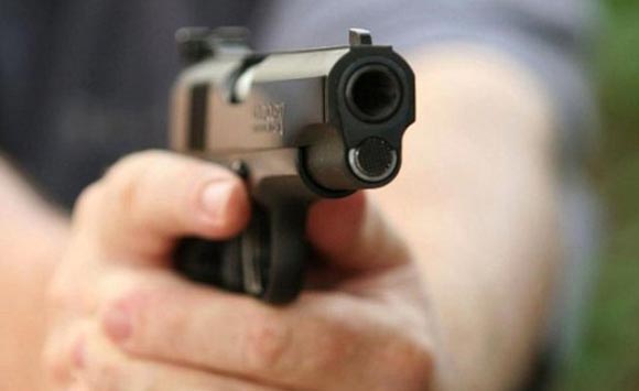 В результате стрельбы в клубе в ФРГ погиб человек