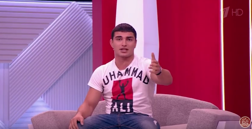 «Sən tək deyilsən»: друг убийцы чемпиона обратился к нему на азербайджанском на «Пусть говорят»