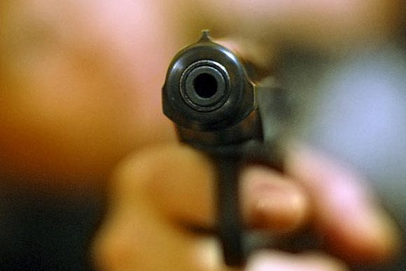 Иранский солдат открыл стрельбу по своим товарищам