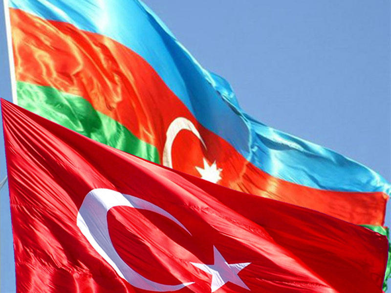Государственный праздник Турции отметили и в Баку