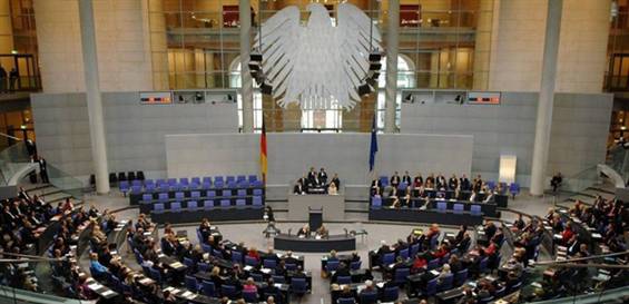 На выборах в Германии лидируют сторонники Меркель