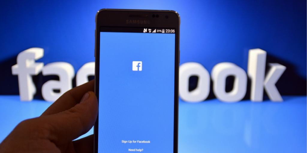 Facebook должен будет заплатить штраф в €1,2 млн