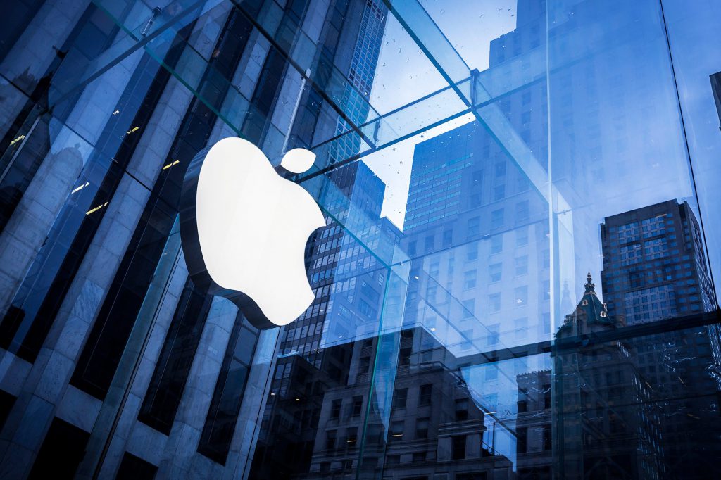 Компания Apple потратит миллиарды на производство фильмов