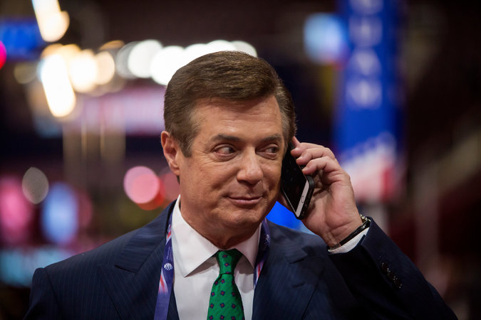 Манафорт просит смягчить режим домашнего ареста