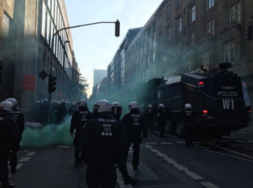 В Германии между сторонниками ПКК и полицией произошли столкновения, есть задержанные