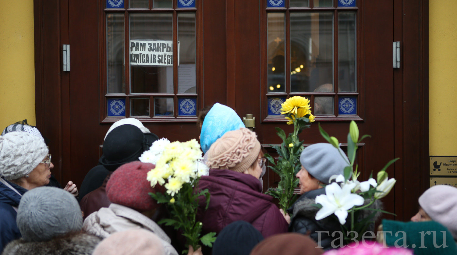 Михаила Задорнова похоронили в Латвии