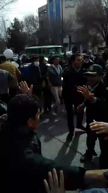 В Тегеране проходит акция протеста