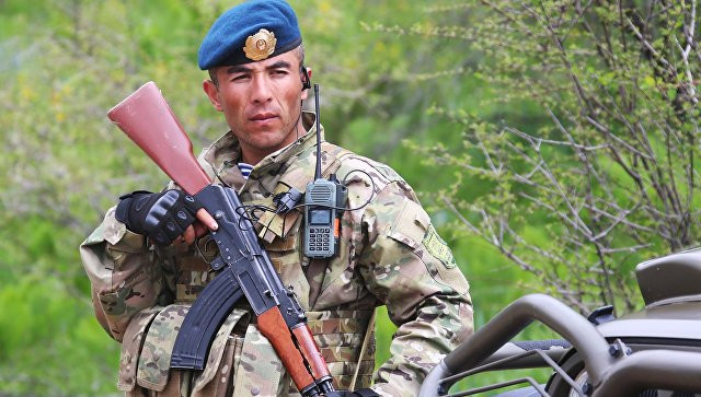 В перестрелке на таджикско-афганской границе погиб командир воинской части