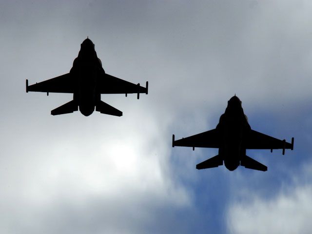 ВВС Израиля нанесли удары по военной базе Ирана в Сирии