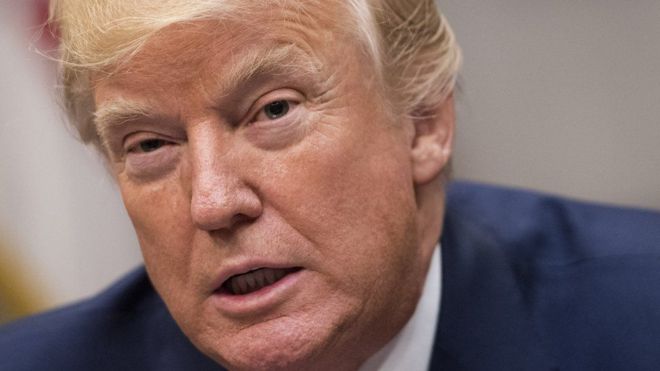 Трамп не собирается к берегам Туманного Альбиона