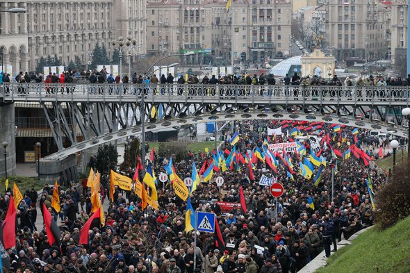 Участники акции в Киеве требовали отставки Порошенко