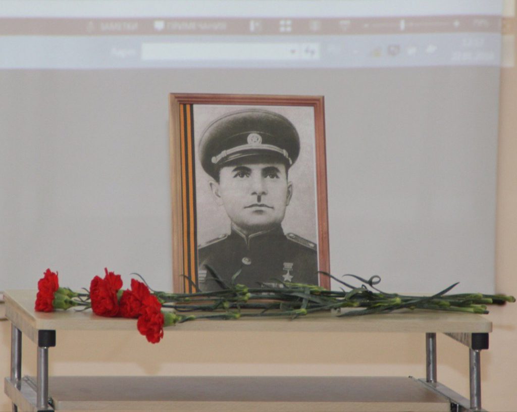 В Ульяновске почтили память дважды героя СССР Ази Асланова