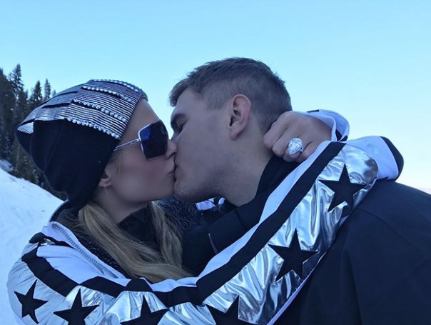Пэрис Хилтон собралась под венец
