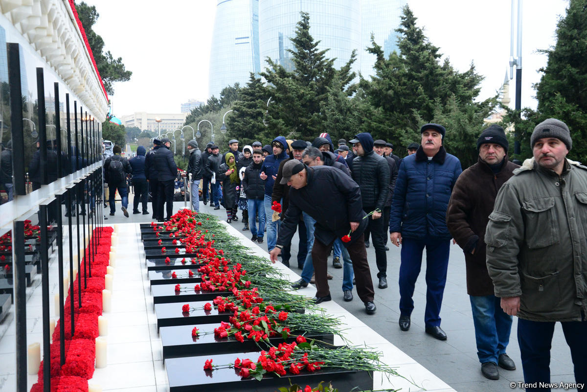 Азербайджан чтит память героев 20 Января