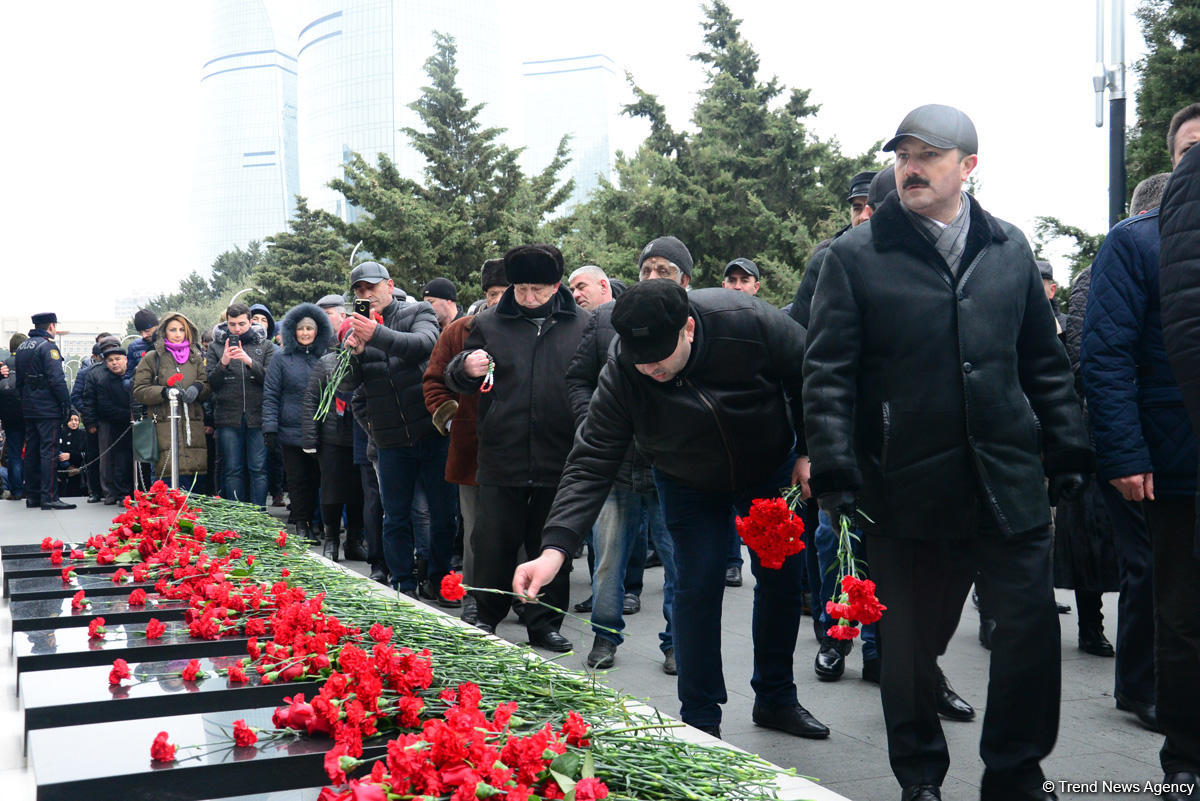 Азербайджан чтит память героев 20 Января
