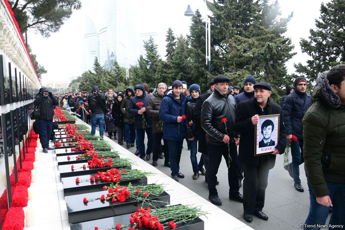 Азербайджан чтит память героев 20 Января