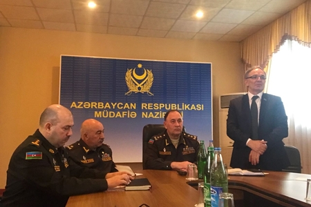 Руководство Минобороны провело встречу с главами СМИ