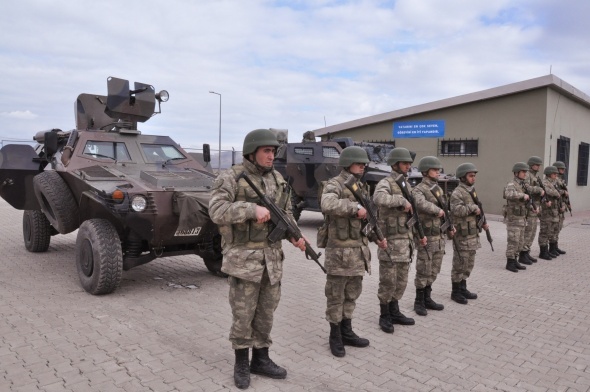 Турция усилила контроль на границе с Арменией в Карсе