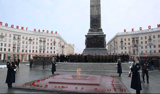 Закира Гасанова наградили в Беларуси юбилейной медалью