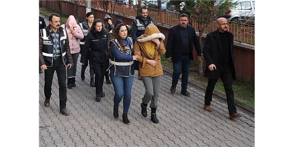 В Турции задержаны и депортированы на родину азербайджанские путаны