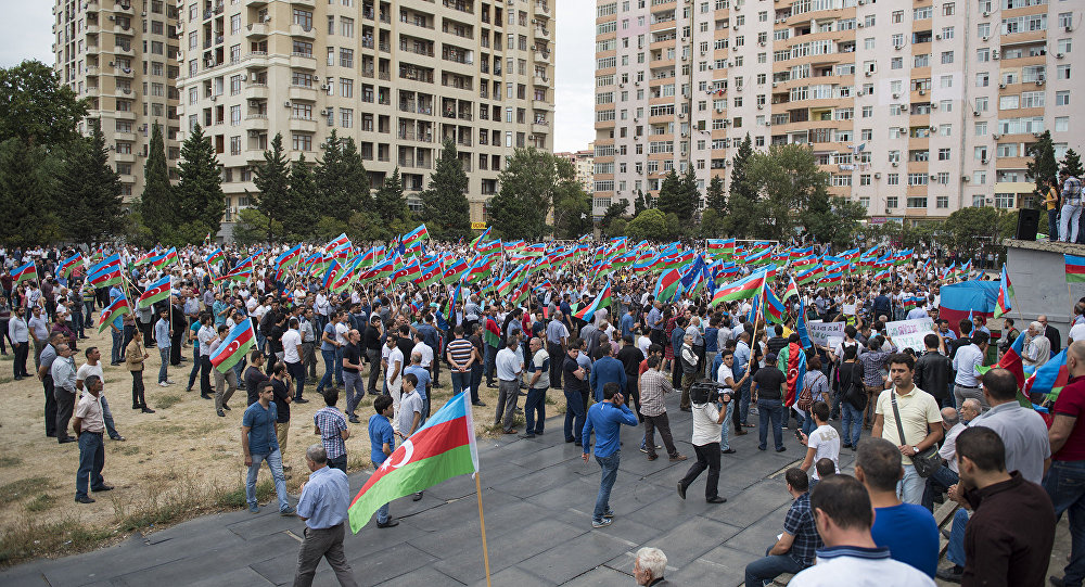 Исполнительная власть Баку согласовала митинг оппозиции