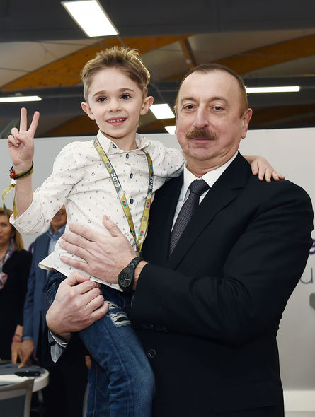 Ильхам Алиев осуществил мечту ребенка