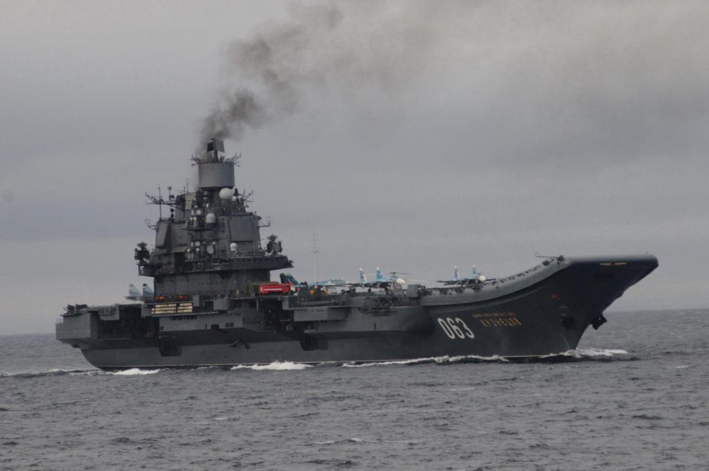 «Адмирал Кузнецов» признан худшим авианосцем в мировой истории