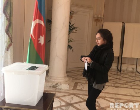 Во Франции прошла акция солидарности азербайджанцев