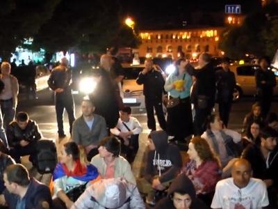 В Ереване протестуют против Сержа Саргсяна